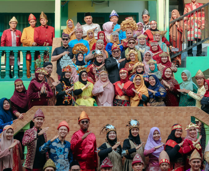 Peringatan Hari Pendidikan Nasional 2025 di SMA Muhammadiyah 1 Palembang: Meriah, Berkesan, dan Sarat Makna